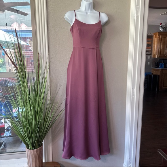#671 DB Studios Celebrate Mauve Sleeveless Special Occasion Dress size 0 - Picture 1 of 11